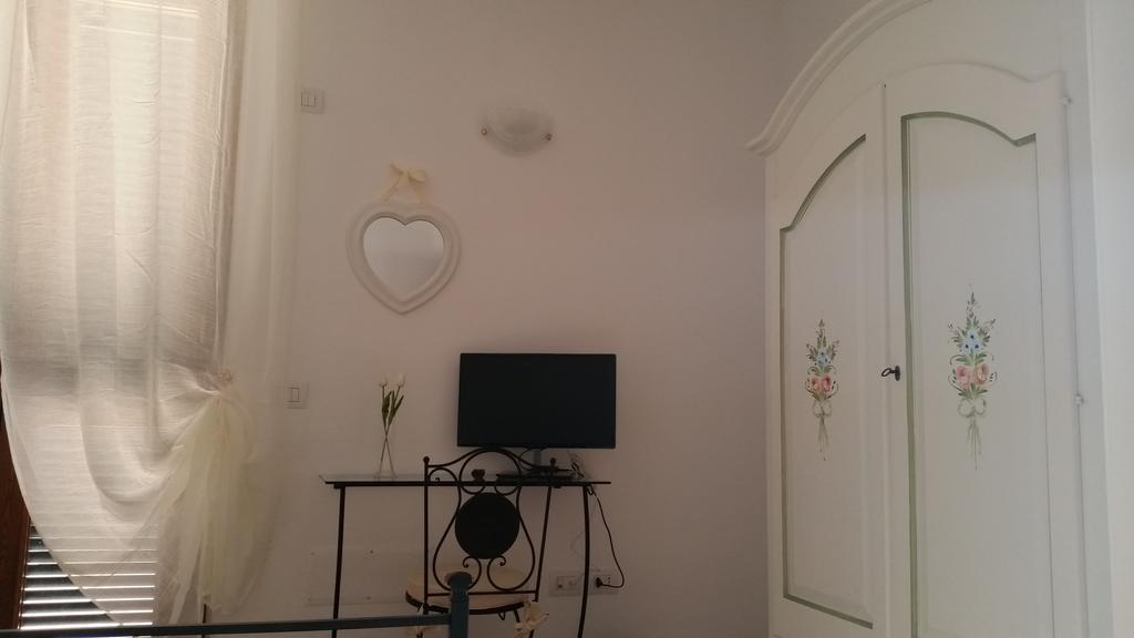 B&B Le Rose Spello Room photo